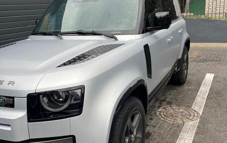 Land Rover Defender II, 2022 год, 8 200 000 рублей, 3 фотография