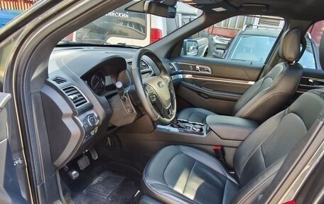Ford Explorer VI, 2018 год, 3 500 000 рублей, 10 фотография