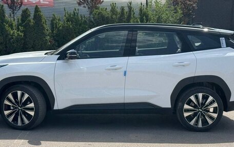 Geely Atlas, 2025 год, 2 500 000 рублей, 4 фотография