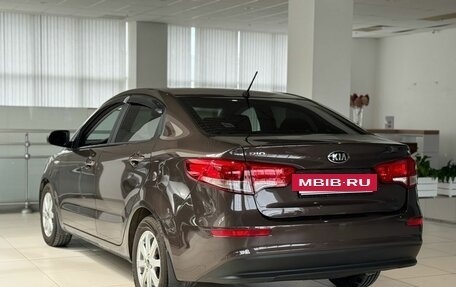 KIA Rio III рестайлинг, 2016 год, 999 000 рублей, 6 фотография
