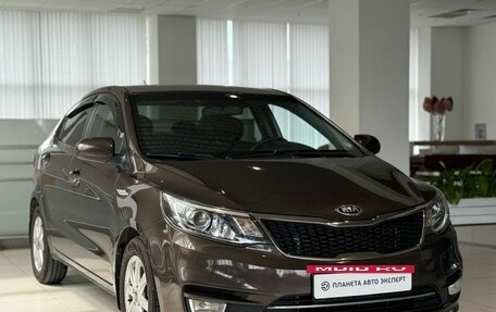 KIA Rio III рестайлинг, 2016 год, 999 000 рублей, 3 фотография