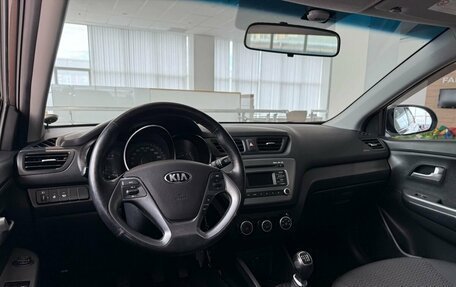 KIA Rio III рестайлинг, 2016 год, 999 000 рублей, 16 фотография