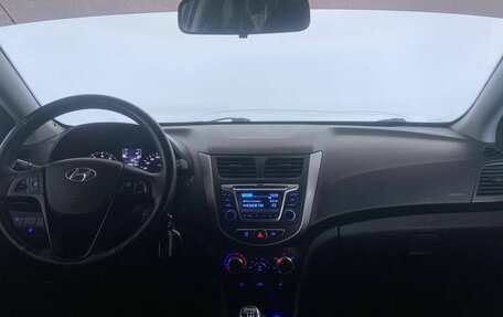 Hyundai Solaris II рестайлинг, 2014 год, 790 000 рублей, 17 фотография