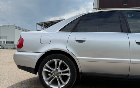 Audi A4, 2001 год, 550 000 рублей, 5 фотография