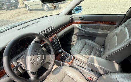 Audi A4, 2001 год, 550 000 рублей, 13 фотография