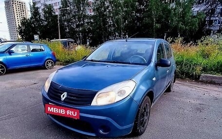 Renault Sandero I, 2013 год, 390 000 рублей, 3 фотография