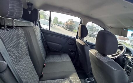 Renault Sandero I, 2013 год, 390 000 рублей, 13 фотография