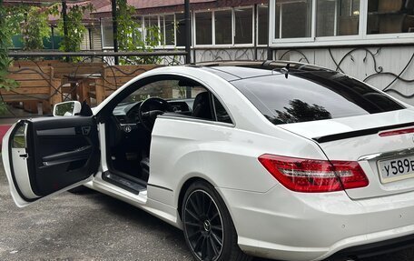 Mercedes-Benz E-Класс, 2013 год, 1 620 000 рублей, 6 фотография