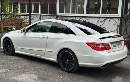 Mercedes-Benz E-Класс, 2013 год, 1 620 000 рублей, 14 фотография