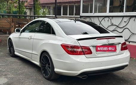 Mercedes-Benz E-Класс, 2013 год, 1 620 000 рублей, 16 фотография