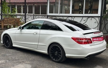 Mercedes-Benz E-Класс, 2013 год, 1 620 000 рублей, 17 фотография
