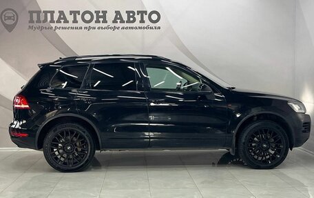 Volkswagen Touareg III, 2011 год, 2 080 000 рублей, 4 фотография