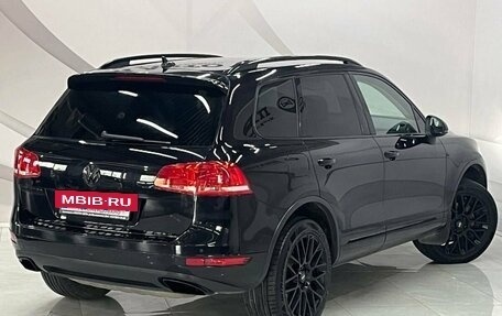 Volkswagen Touareg III, 2011 год, 2 080 000 рублей, 5 фотография