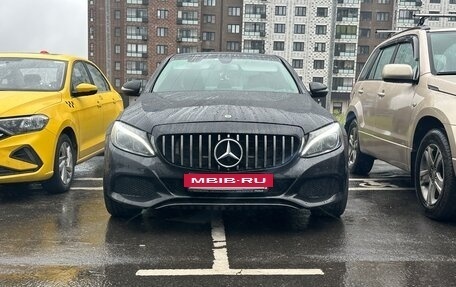 Mercedes-Benz C-Класс, 2017 год, 2 250 000 рублей, 4 фотография