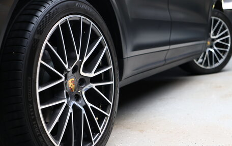 Porsche Cayenne III, 2018 год, 6 950 000 рублей, 8 фотография