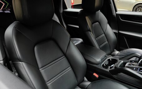 Porsche Cayenne III, 2018 год, 6 950 000 рублей, 23 фотография
