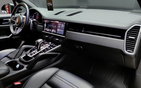 Porsche Cayenne III, 2018 год, 6 950 000 рублей, 24 фотография