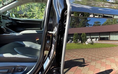 Toyota Camry, 2019 год, 3 600 000 рублей, 6 фотография
