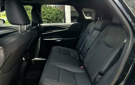 Lexus RX IV рестайлинг, 2025 год, 7 190 000 рублей, 11 фотография