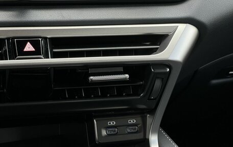 Lexus RX IV рестайлинг, 2025 год, 7 190 000 рублей, 25 фотография