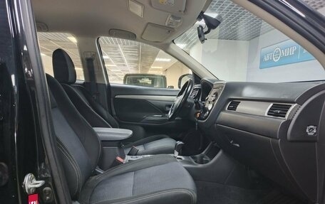 Mitsubishi Outlander III рестайлинг 3, 2015 год, 1 550 000 рублей, 9 фотография