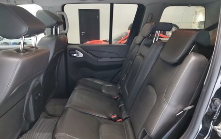 Nissan Pathfinder, 2013 год, 1 470 000 рублей, 23 фотография