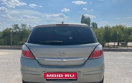 Opel Astra H, 2006 год, 390 000 рублей, 2 фотография