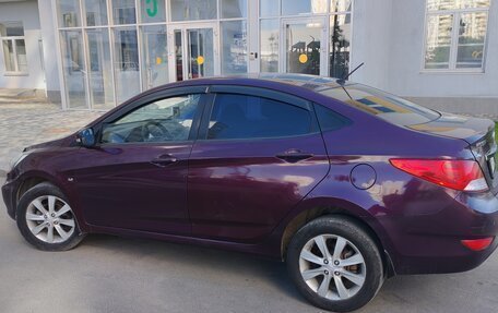 Hyundai Solaris II рестайлинг, 2011 год, 780 000 рублей, 8 фотография