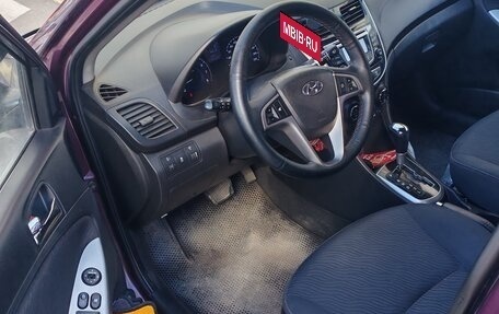 Hyundai Solaris II рестайлинг, 2011 год, 780 000 рублей, 10 фотография