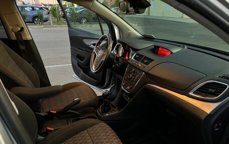 Opel Mokka I, 2013 год, 1 500 000 рублей, 30 фотография