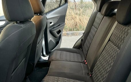 Opel Mokka I, 2013 год, 1 500 000 рублей, 27 фотография
