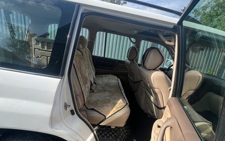 Toyota Land Cruiser 100 рестайлинг 2, 1999 год, 1 750 000 рублей, 12 фотография