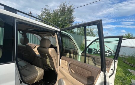 Toyota Land Cruiser 100 рестайлинг 2, 1999 год, 1 750 000 рублей, 21 фотография