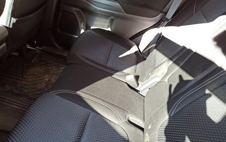 Mitsubishi Outlander III рестайлинг 3, 2020 год, 2 200 000 рублей, 6 фотография