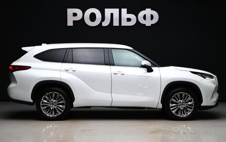 Toyota Highlander, 2025 год, 5 195 000 рублей, 6 фотография