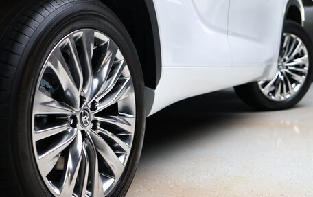 Toyota Highlander, 2025 год, 5 195 000 рублей, 8 фотография