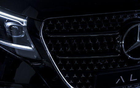 Mercedes-Benz V-Класс, 2024 год, 13 000 000 рублей, 19 фотография