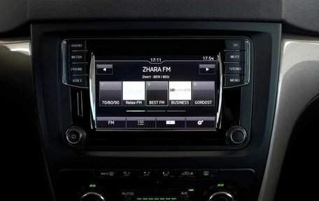 Skoda Yeti I рестайлинг, 2016 год, 1 440 000 рублей, 8 фотография