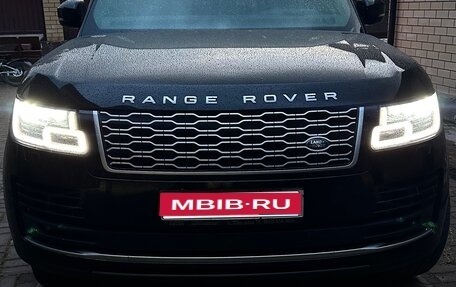 Land Rover Range Rover IV рестайлинг, 2019 год, 9 500 000 рублей, 1 фотография