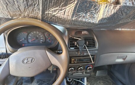 Hyundai Accent II, 2008 год, 520 000 рублей, 8 фотография