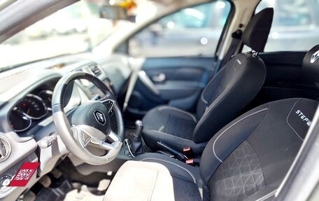 Renault Sandero II рестайлинг, 2019 год, 1 300 000 рублей, 4 фотография