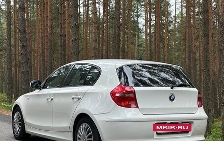BMW 1 серия, 2010 год, 950 000 рублей, 2 фотография