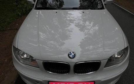 BMW 1 серия, 2010 год, 950 000 рублей, 8 фотография