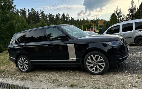 Land Rover Range Rover IV рестайлинг, 2019 год, 9 500 000 рублей, 3 фотография