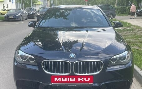 BMW 5 серия, 2014 год, 1 700 000 рублей, 4 фотография