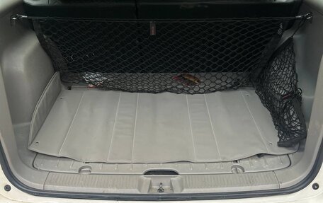 Toyota Matrix, 2007 год, 850 000 рублей, 10 фотография