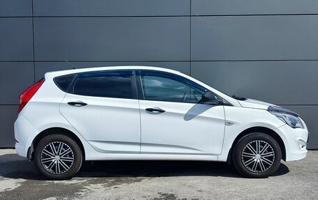 Hyundai Solaris II рестайлинг, 2016 год, 750 000 рублей, 5 фотография