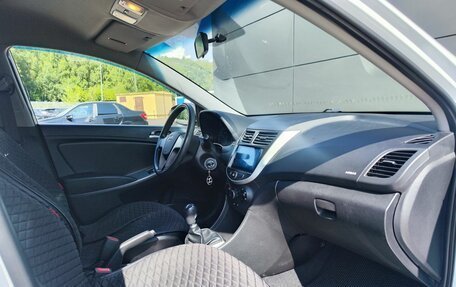 Hyundai Solaris II рестайлинг, 2016 год, 750 000 рублей, 13 фотография