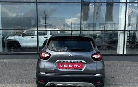 Renault Kaptur I рестайлинг, 2017 год, 1 400 000 рублей, 3 фотография