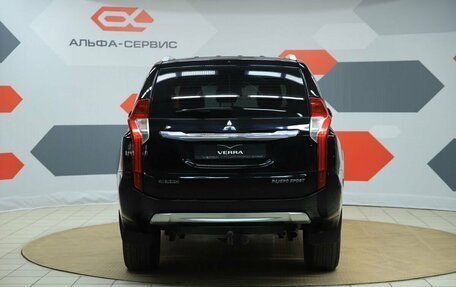 Mitsubishi Pajero Sport III рестайлинг, 2018 год, 2 650 000 рублей, 6 фотография